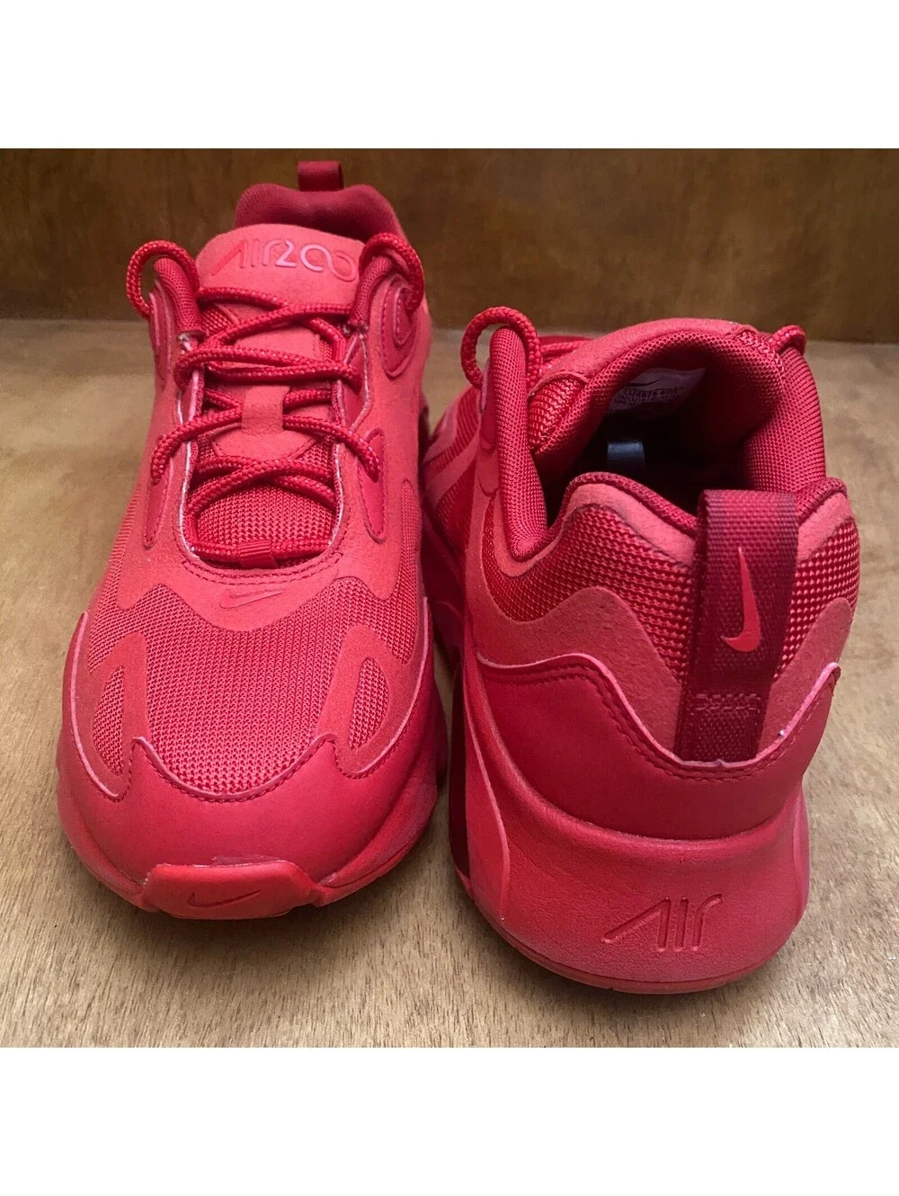 Nike Air Max 200 Shoes Mens Size 9 University Red Athletic Sneakers CU4878-600
